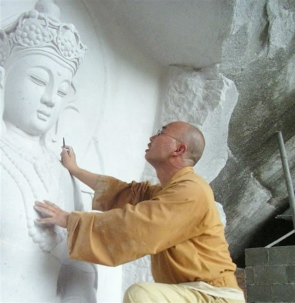 智渡法师简介_浙江省天台山慈恩寺